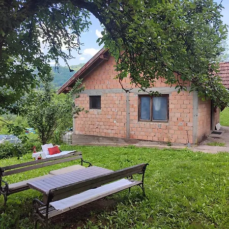 Honey House Tjentiste Casa vacanze *